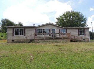 31 Mockingbird Ln, Galax, VA 24333