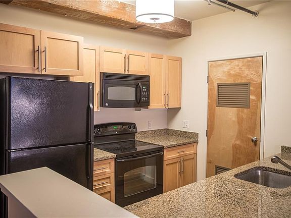 3rd image of 125 Providence St Unit S207