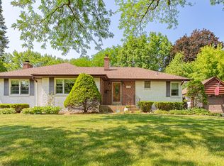 715 E North St, Itasca, IL 60143