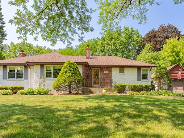 715 E North St, Itasca, IL 60143