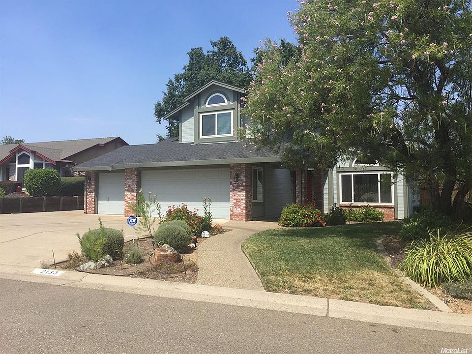 1st image of 2133 Carrillo Ct