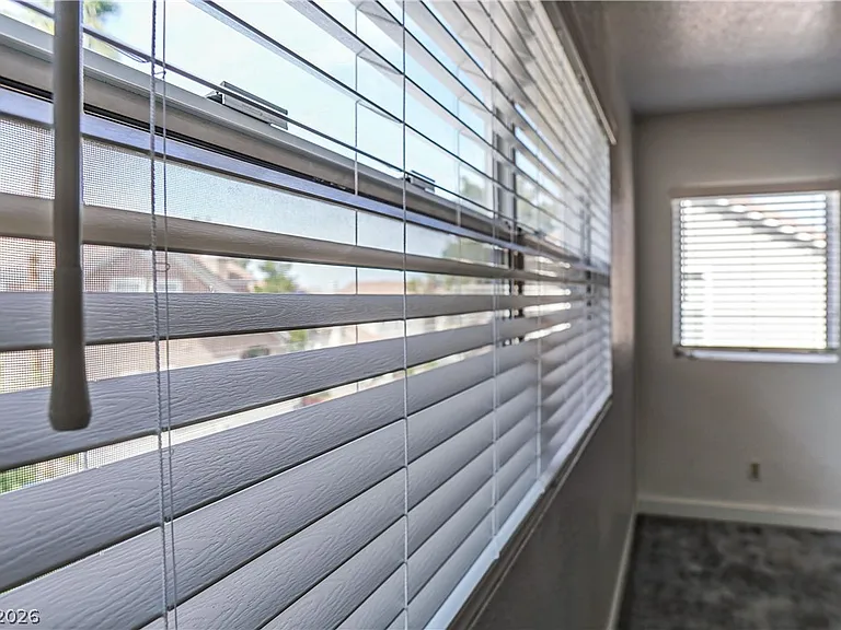 1409 Sycamore Spring Ct — Photo 16