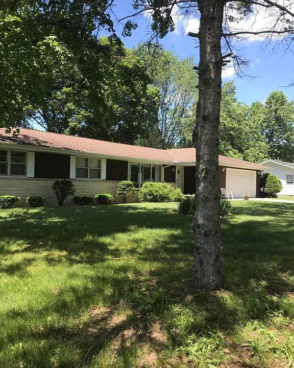 1st image of 54540 Orchard Ln