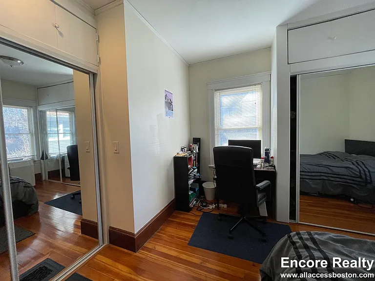 56 Hobson St #2 — Photo 30