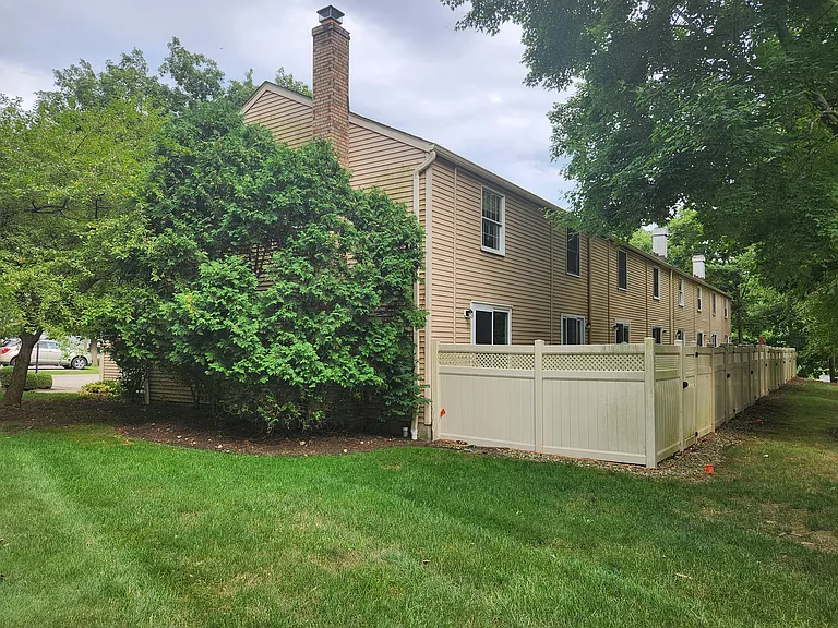 3863 Lake Run Blvd — Photo 22