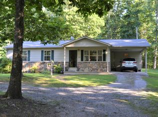8117 Vandever Rd, Crossville, TN 38572