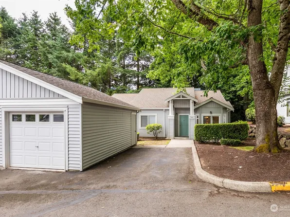 17909 NE 93rd Way #2, Redmond, WA 98052