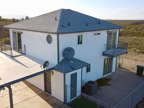 3rd image of 460 N PAPAGO Place