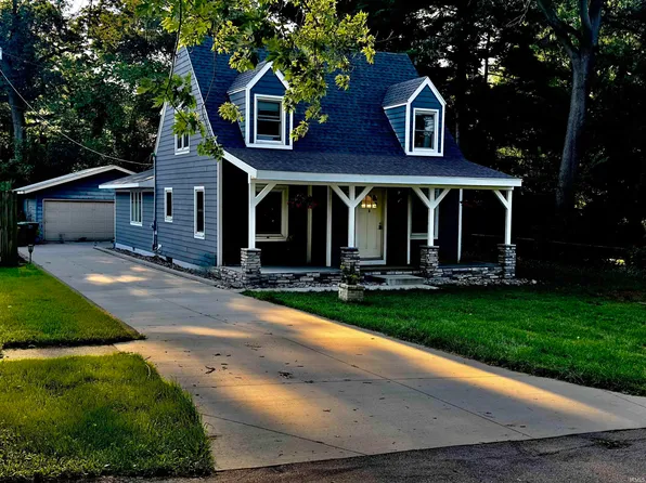 54201 N 28th St, South Bend, IN 46635