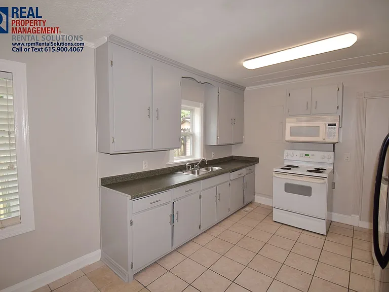 502 2nd Ave — Photo 7