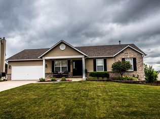 109 Counsel Cir, Lake Saint Louis, MO 63367