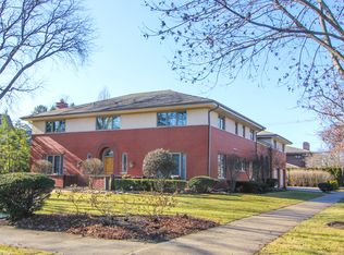 946 Ashland Ave, River Forest, IL 60305
