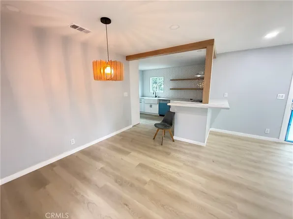 11707 Atkinson Ave, Hawthorne, CA 90250