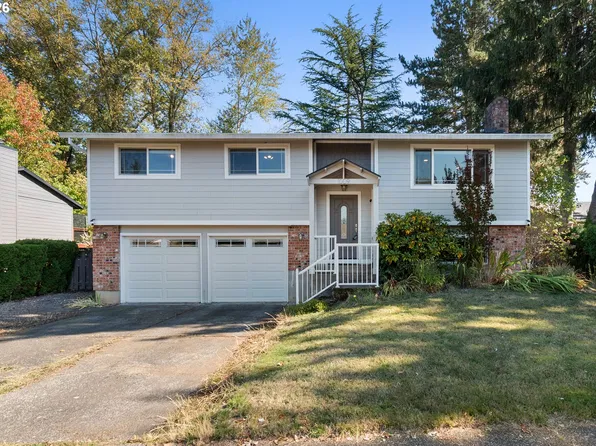 1009 SE Sweetbriar Ln, Troutdale, OR 97060