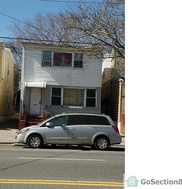 1st image of 1726 Rockaway Pkwy Floor 2