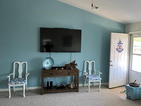 4th image of 4425 Jay Bird Cir