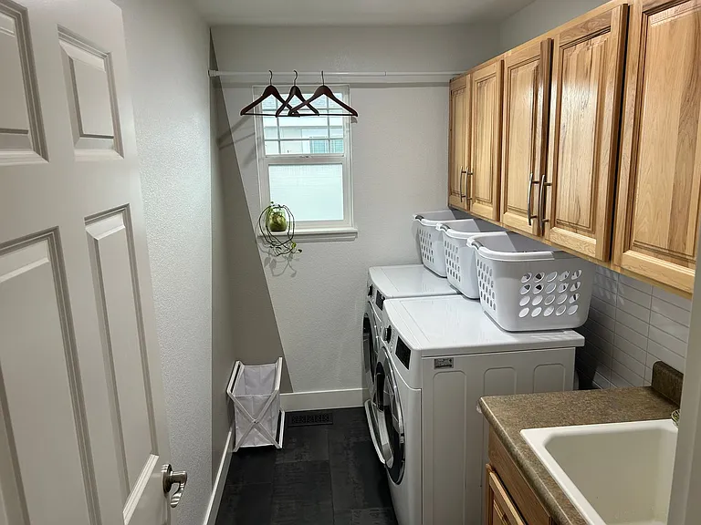 543 Cordova Ct — Photo 17