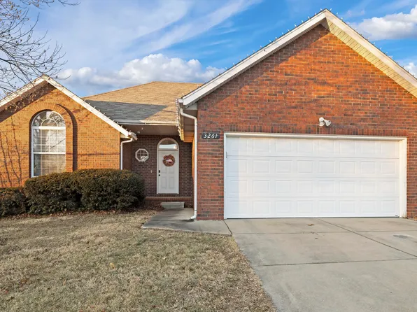 3261 E Lark Street, Springfield, MO 65804