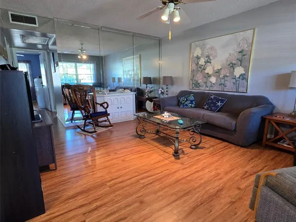 159 Newport J #159, Deerfield Beach, FL 33442