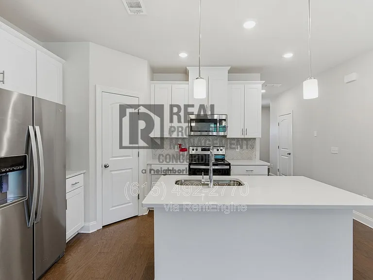 1762 Tahoma Dr — Photo 13