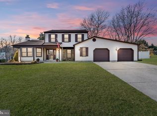 106 Franklin Dr, Mullica Hill, NJ 08062