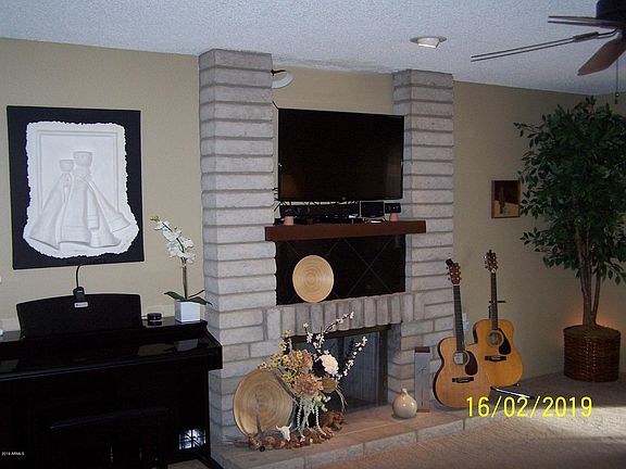 2nd image of 391 Leisure World