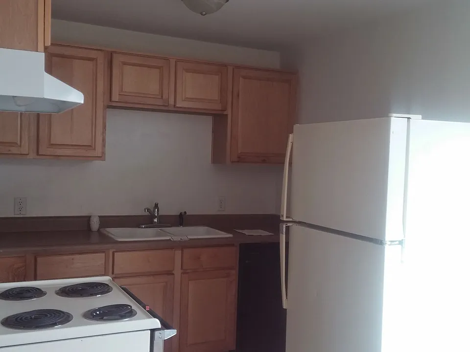 455 W Kelso St #209