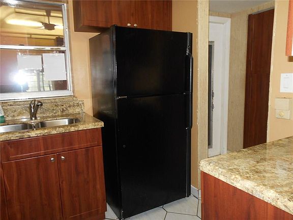 3rd image of 8040 N Sunrise Lakes Dr APT 107