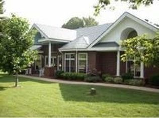 515 Foggy River Rd, Hollister, MO 65672