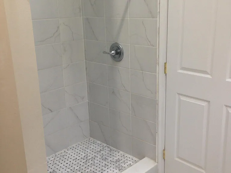 111 Fox Run Ln — Photo 4