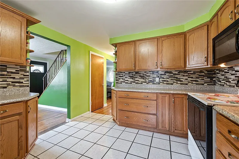 Thumbnail 13