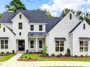 13661 Pebble Ridge Dr, Byhalia, MS 38611