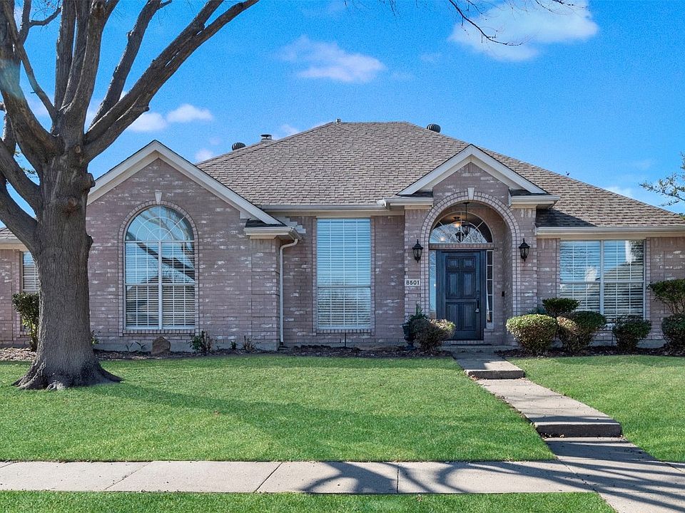 1st image of 8501 Greenfield Dr