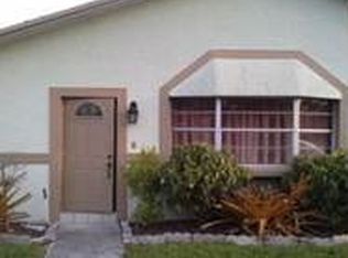 3918 SW 26th St, West Park, FL 33023