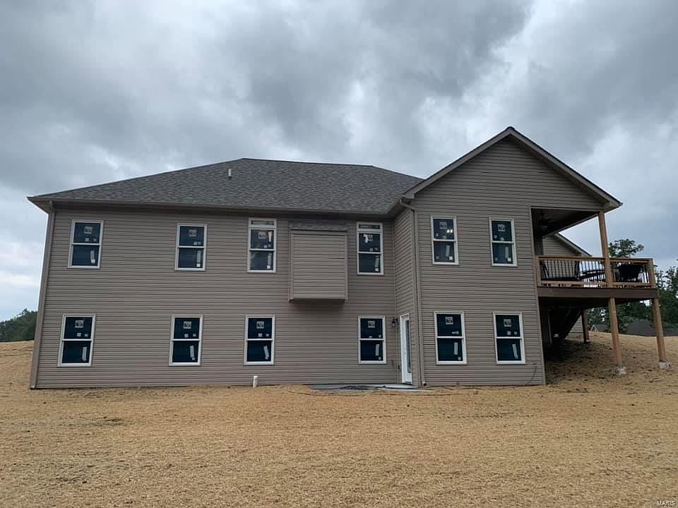 2nd image of 794 Southern Hills Trl