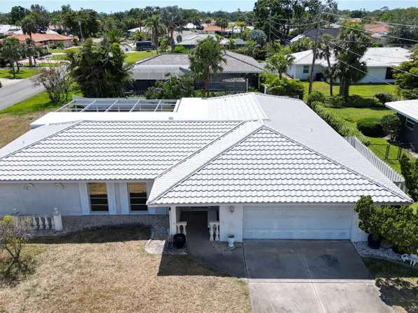 461 Duchamp Dr, Nokomis, FL 34275