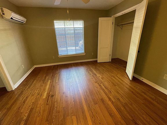 5th image of 1406 Broadway St #5