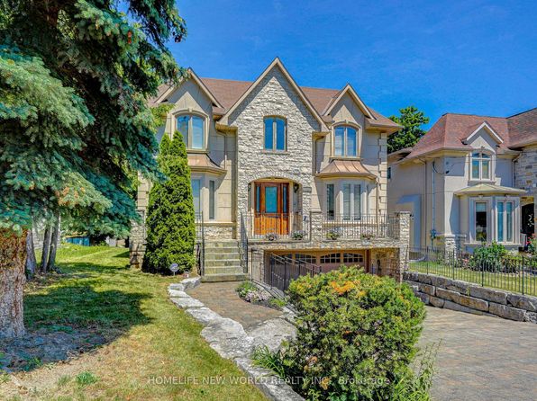 76 Woodward Ave, Markham, ON L3T 1E7