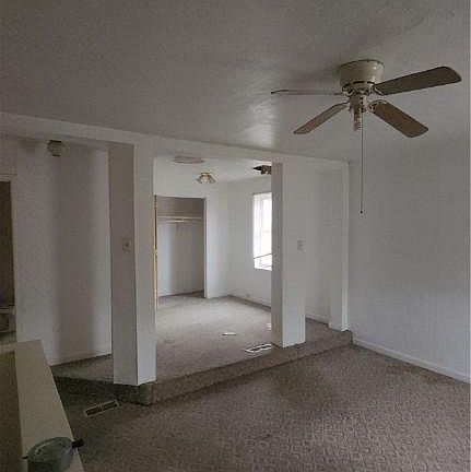 5th image of 904 Hilltop St