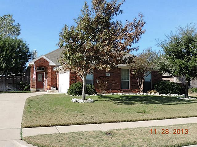 1st image of 737 Branchwood Dr