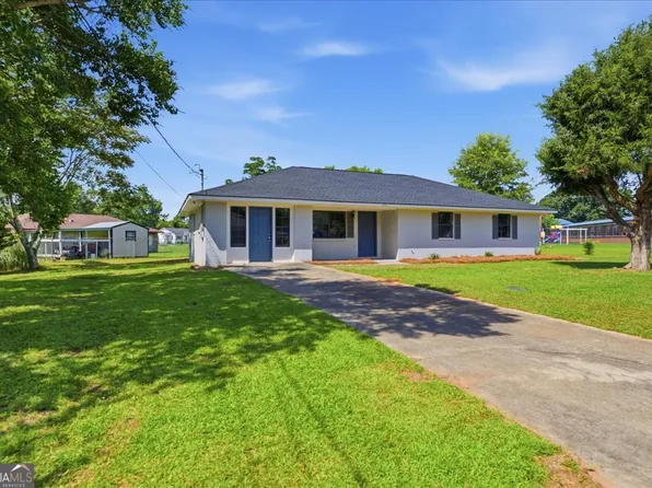 108 Levrenti Dr, Fort Valley, GA 31030