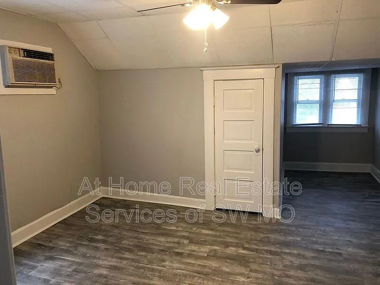 649 S Main Ave #3 — Photo 2