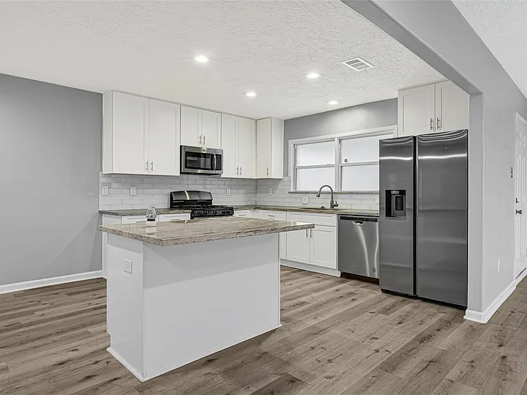 2131 Counter Point Dr — Photo 6