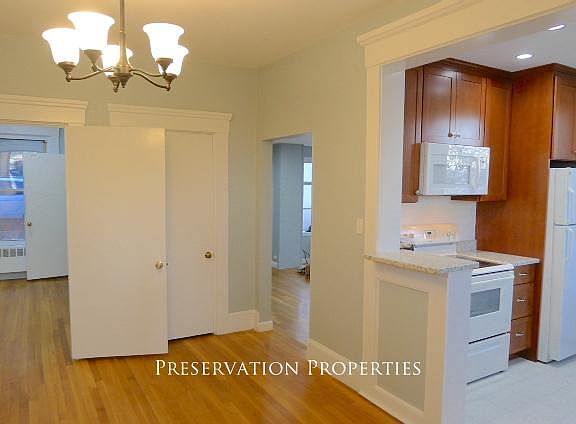 5th image of 51-53 Greenwood Ave
