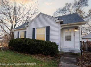 710 Pacific Ave, Lansing, MI 48910