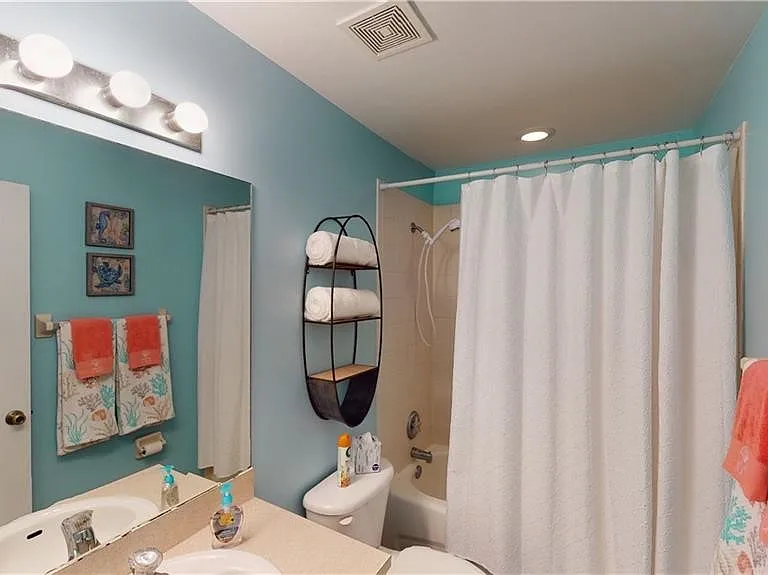 15433 Bellamar Cir #1016 — Photo 9