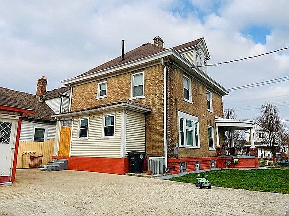 Listed by Marianna Grafel
