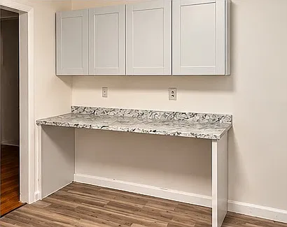 3 bed, 1152 sqft, $2,500 — Photo 2