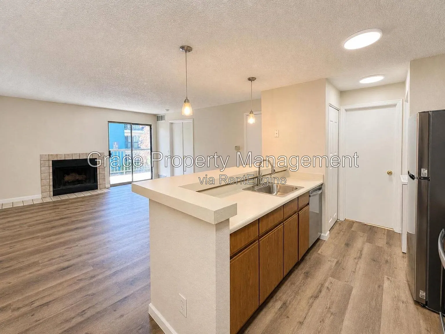 1 bed, 1.0 bath, 600 sqft, $1,395 — Photo 4