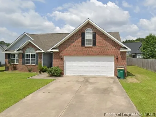 4028 William Bill Luther Dr, Hope Mills, NC 28348